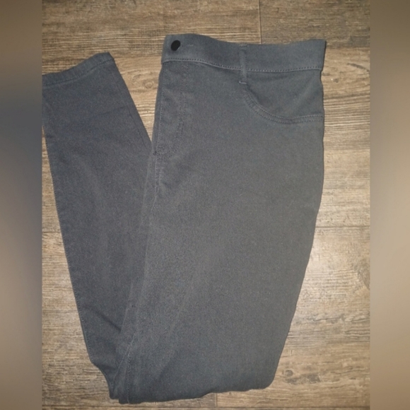 Womens Pants - Picture 2 of 3